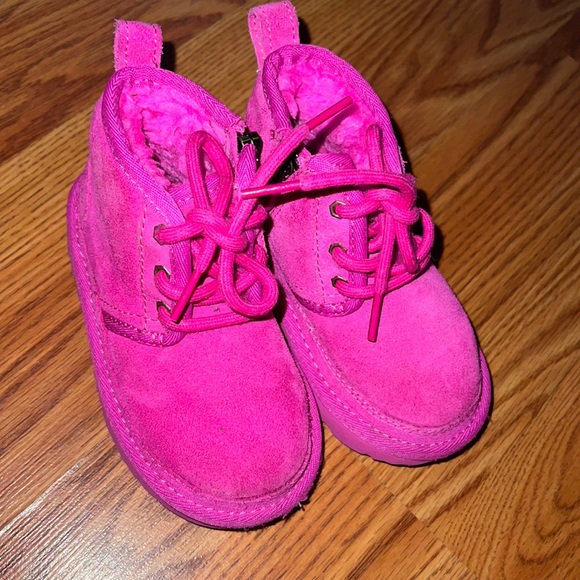 UGG Other - Toddler girls Uggs
